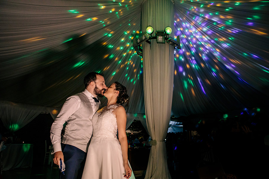 Marco e Federica Matrimonio - Festa e Bacio